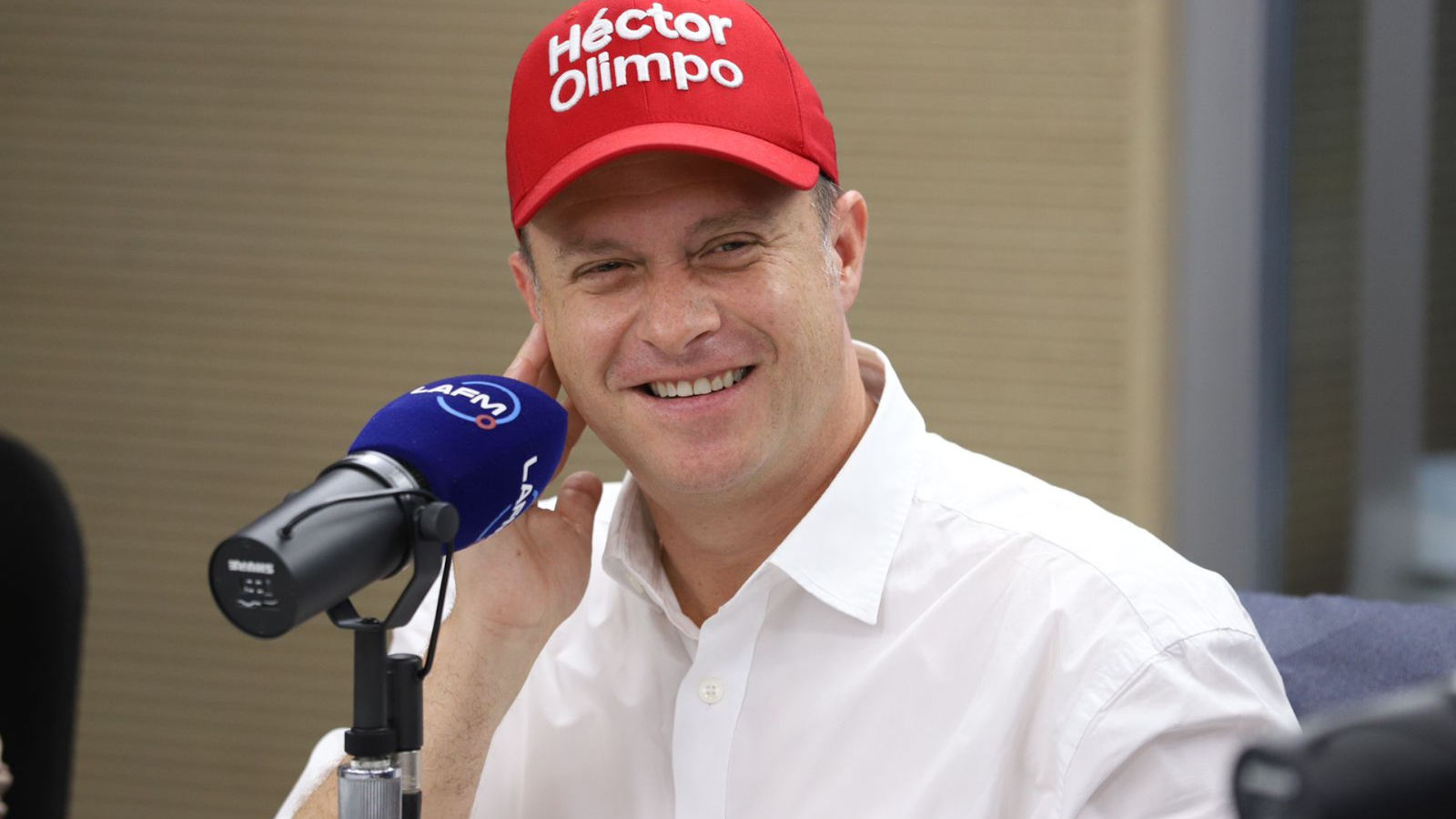 Campaña de Héctor Olimpo Espinosa apoyada por el movimiento Bolívar Caribe Nos Une. Una propuesta por el progreso, la justicia social y el desarrollo del Caribe colombiano.