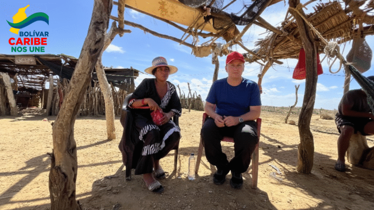 Campaña de Héctor Olimpo Espinosa apoyada por el movimiento Bolívar Caribe Nos Une. Una propuesta por el progreso, la justicia social y el desarrollo del Caribe colombiano.